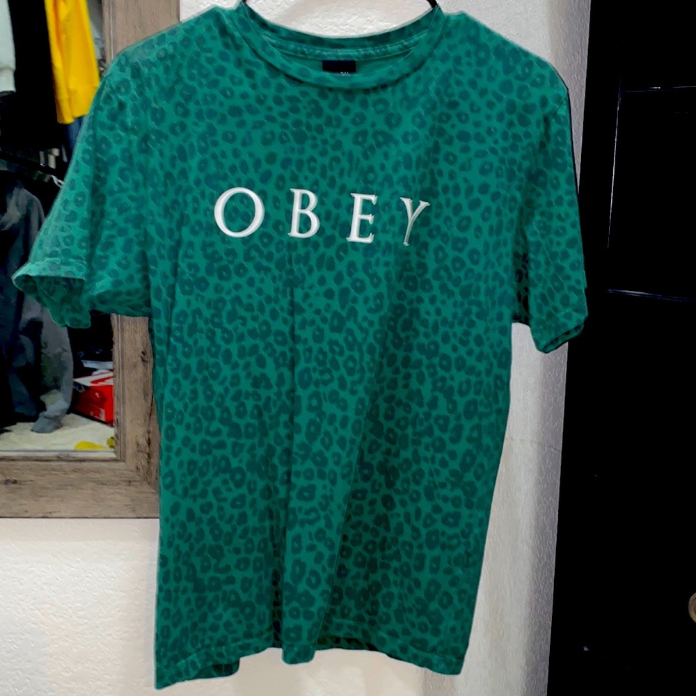 OBEY womens T